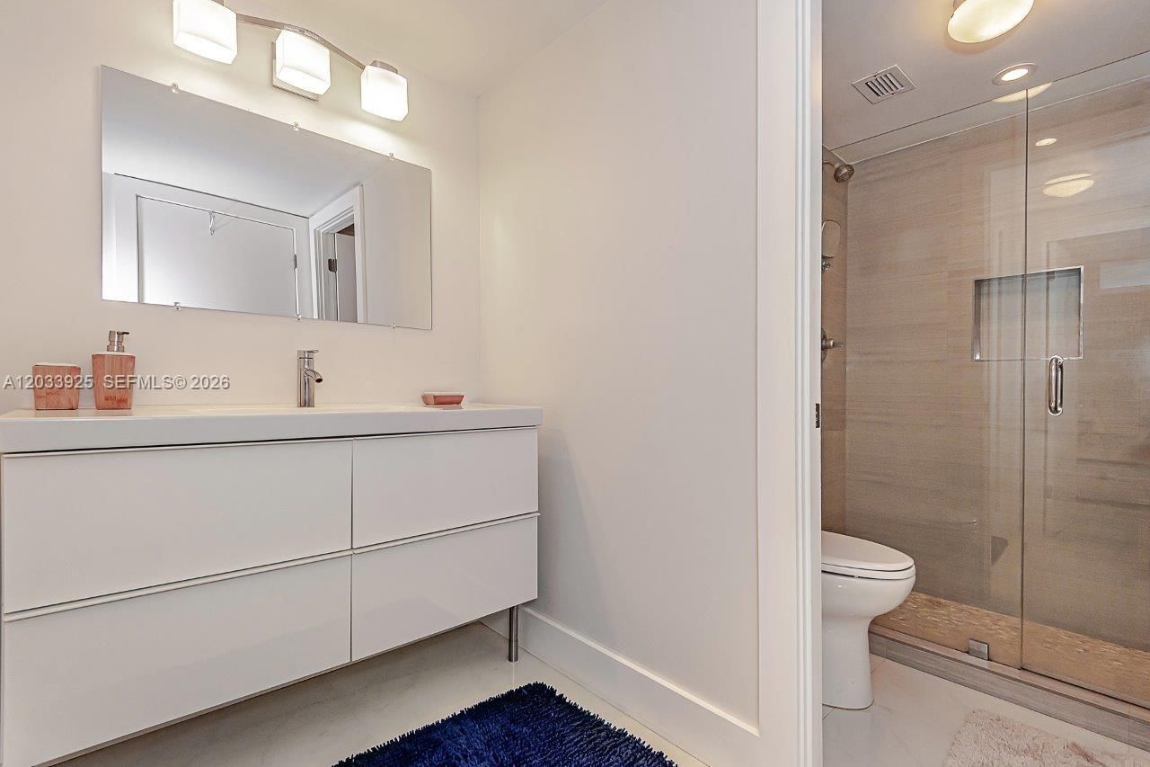 2301 Collins Ave , Unit 1416, Miami Beach, FL 33139 Photo