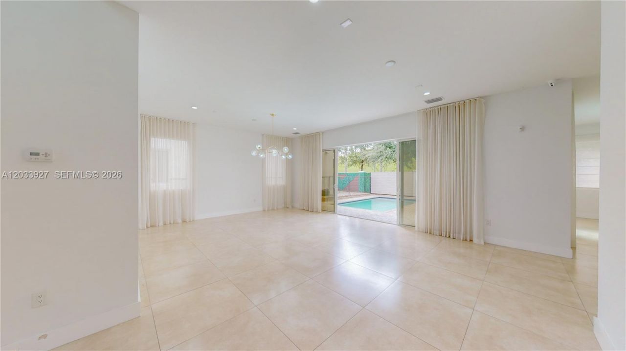 9980 NW 74th Ter , Unit 9980, Doral, FL 33178 Photo