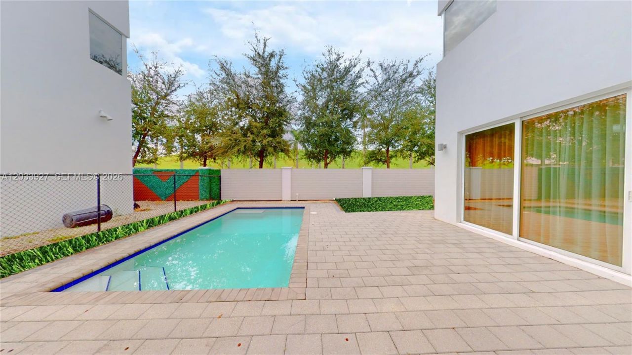 9980 NW 74th Ter , Unit 9980, Doral, FL 33178 Photo