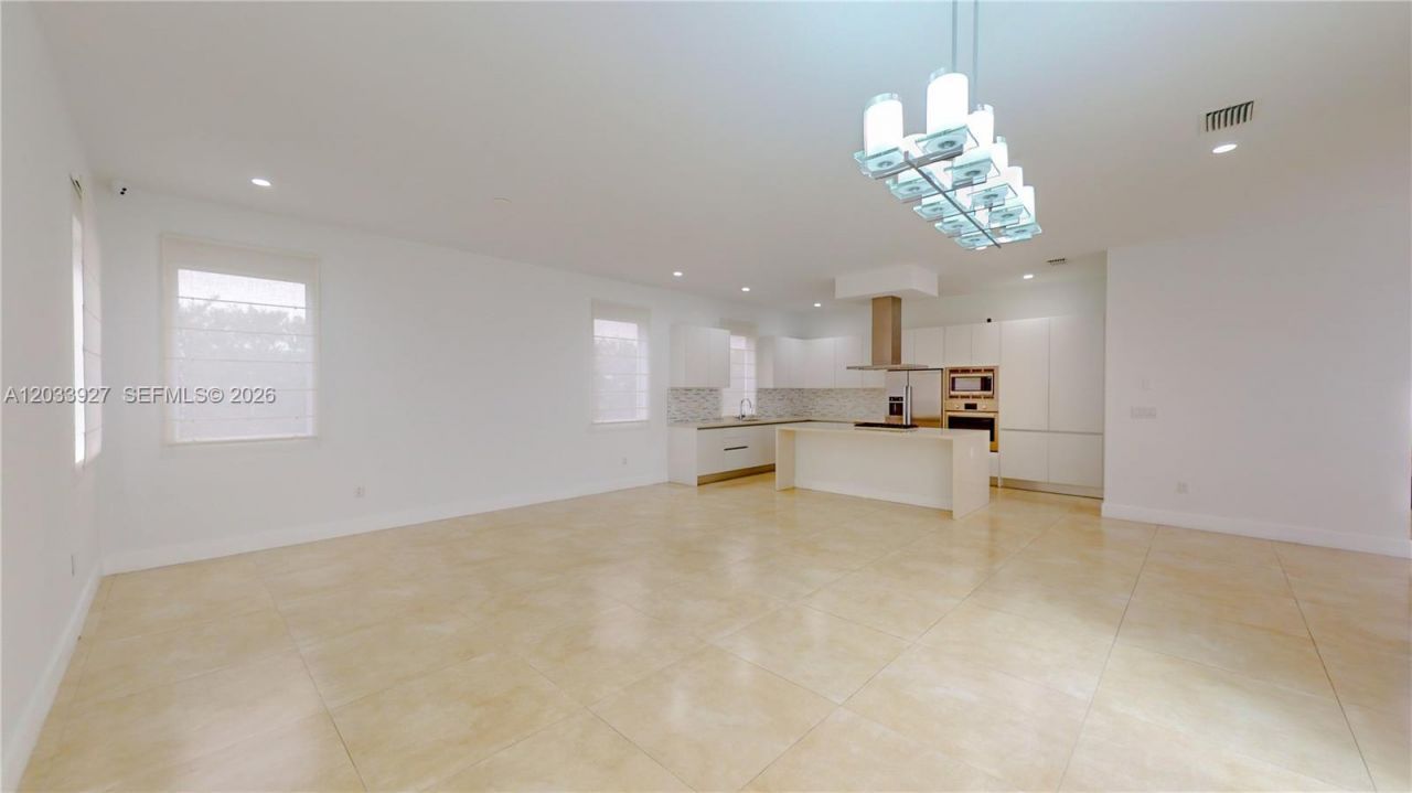 9980 NW 74th Ter , Unit 9980, Doral, FL 33178 Photo