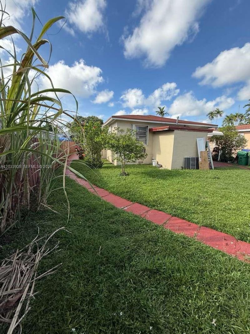 1140 SW 9th St , Unit 2, Miami, FL 33130 Photo