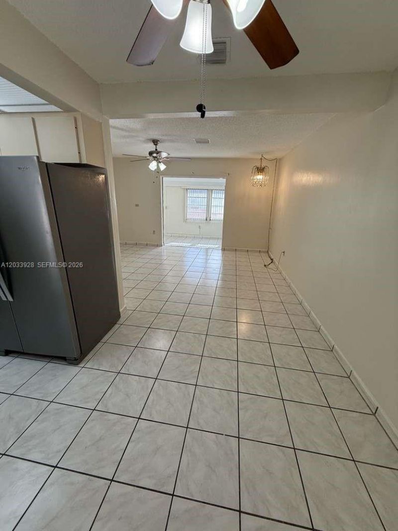 1140 SW 9th St , Unit 2, Miami, FL 33130 Photo