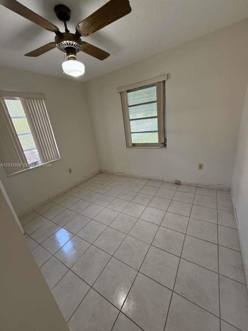 1140 SW 9th St , Unit 2, Miami, FL 33130 Photo