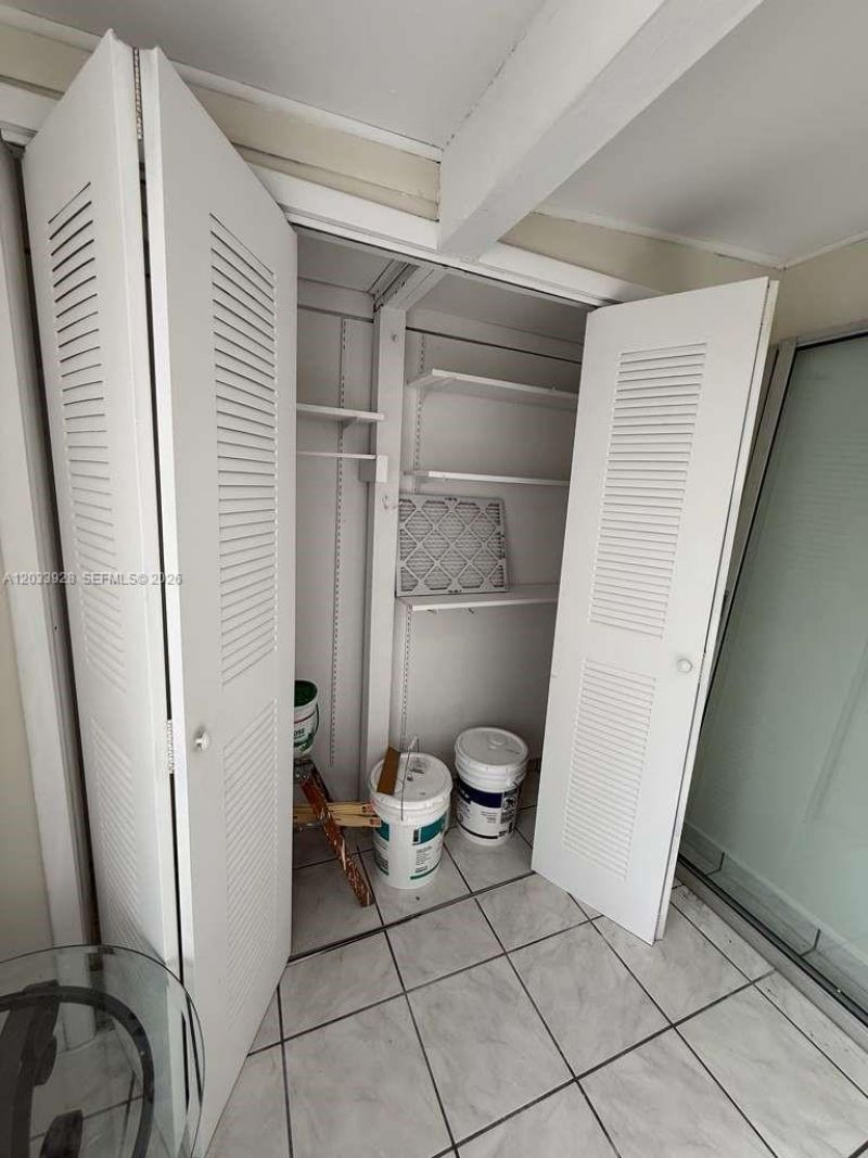 1140 SW 9th St , Unit 2, Miami, FL 33130 Photo