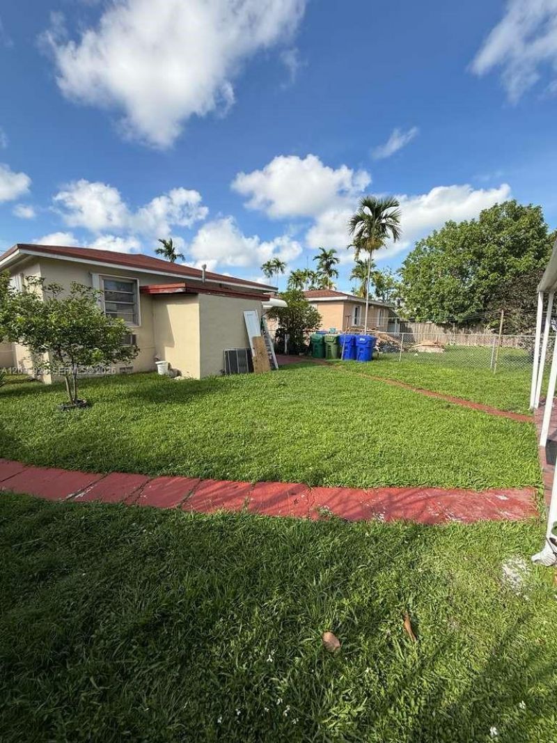 1140 SW 9th St , Unit 2, Miami, FL 33130 Photo