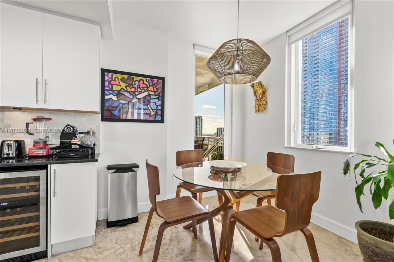 901 Brickell Key Bl, Unit 2206, Miami, FL 33131 Photo