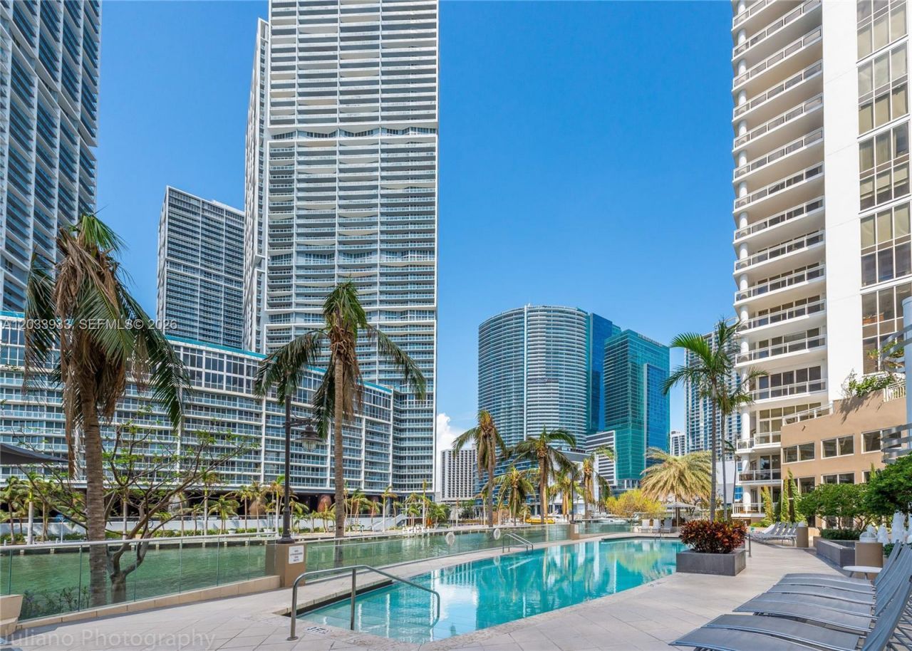 901 Brickell Key Bl , Unit 2206, Miami, FL 33131 Photo