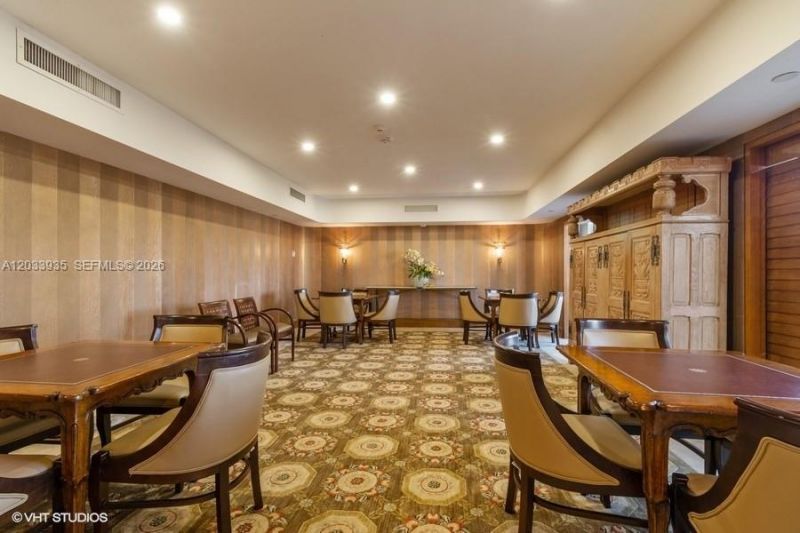19707 Turnberry Way , Unit 20H, Aventura, FL 33180 Photo