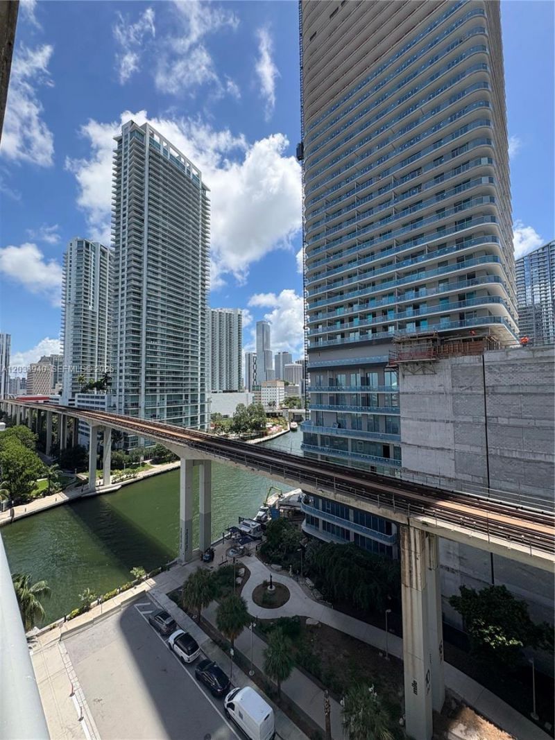 690 SW 1st Ct , Unit 1212, Miami, FL 33130 Photo