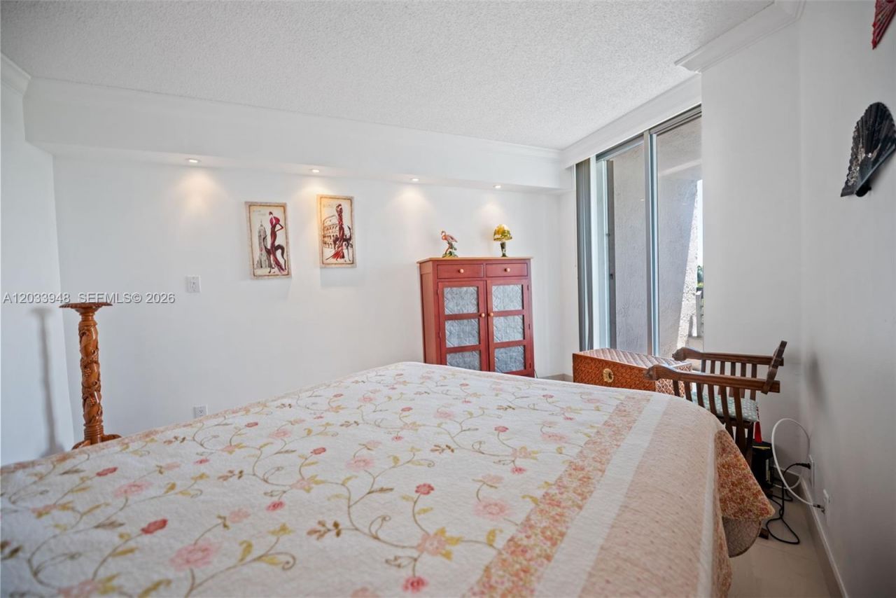 19101 NE 36th Ct , Unit 504, Aventura, FL 33180 Photo