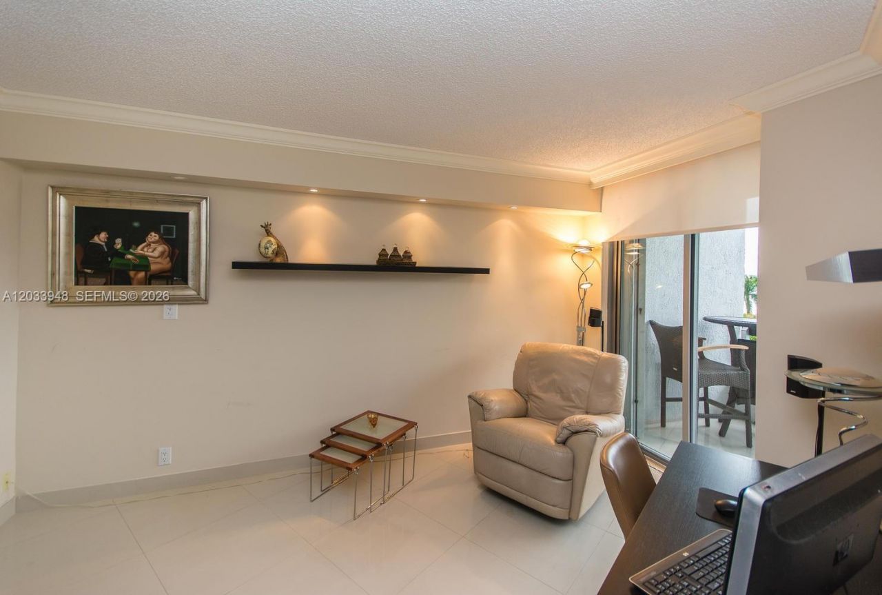 19101 NE 36th Ct , Unit 504, Aventura, FL 33180 Photo