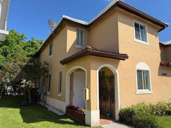 12050 SW 268th St, Unit 7, Homestead, FL 33032