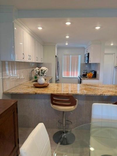 7797 Golf Circle Drive , Unit 208J, Margate, FL 33063 Photo