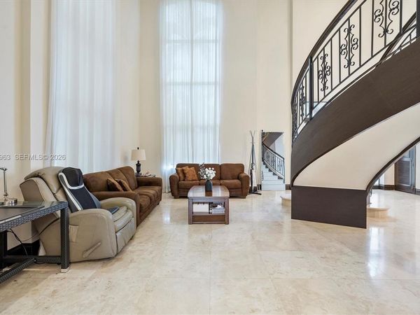 18825 N Bay Rd , Sunny Isles Beach, FL 33160