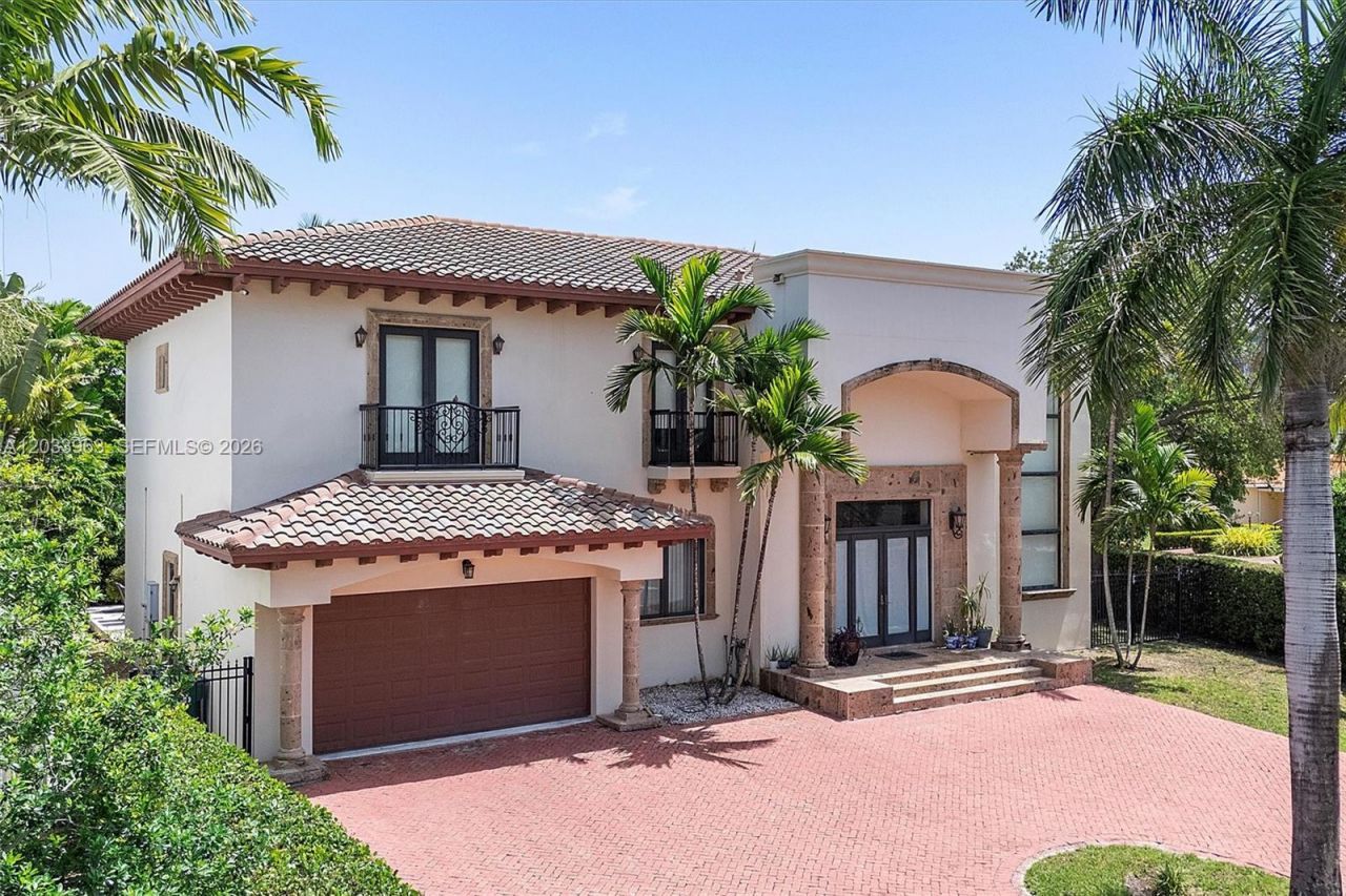 18825 N Bay Rd , Sunny Isles Beach, FL 33160 Photo