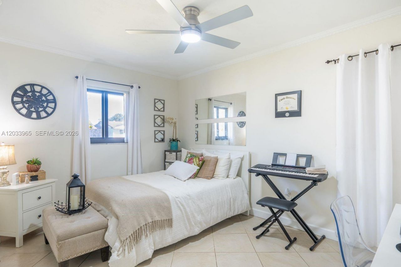1760 NW 12th Ave , Homestead, FL 33030 Photo