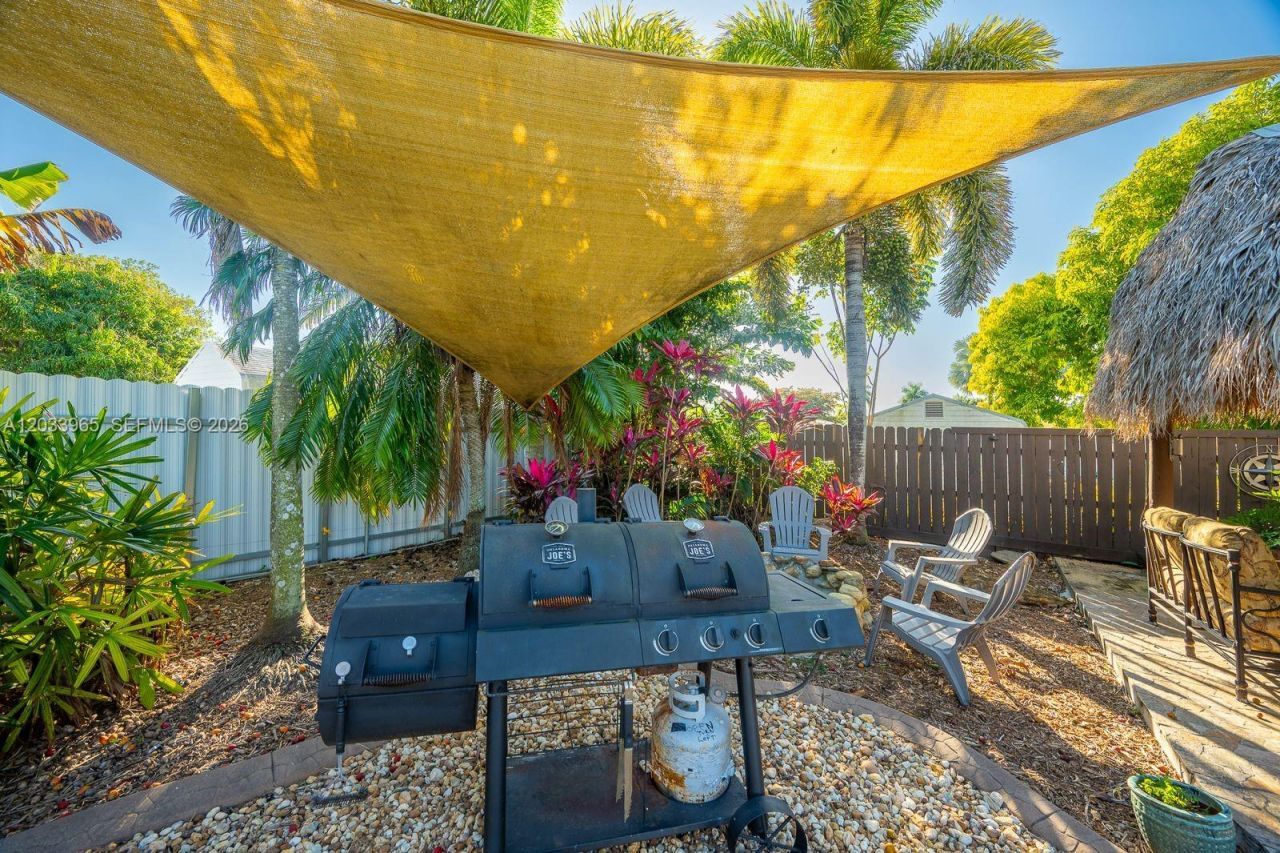 1760 NW 12th Ave , Homestead, FL 33030 Photo