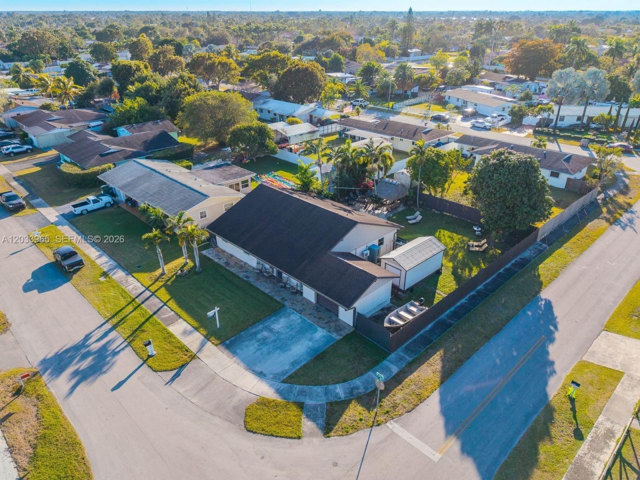 1760 NW 12th Ave , Homestead, FL 33030 Photo