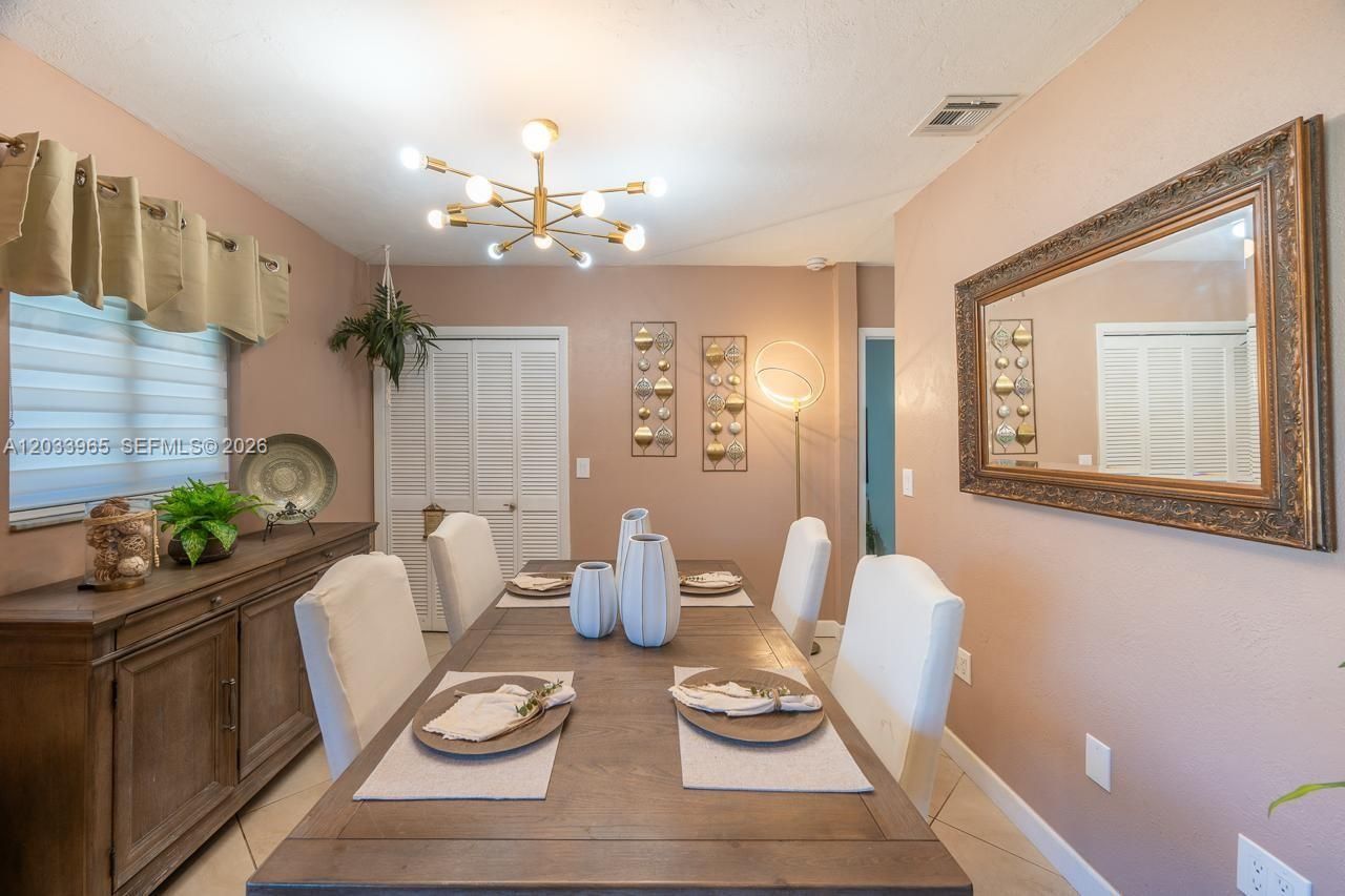 1760 NW 12th Ave , Homestead, FL 33030 Photo