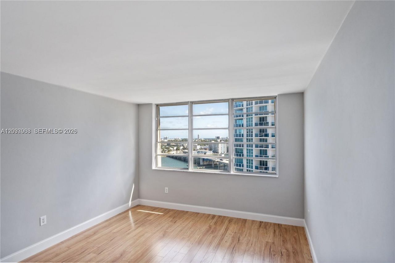 1865 79th Street Cswy , Unit 14K, Miami Beach, FL 33141 Photo