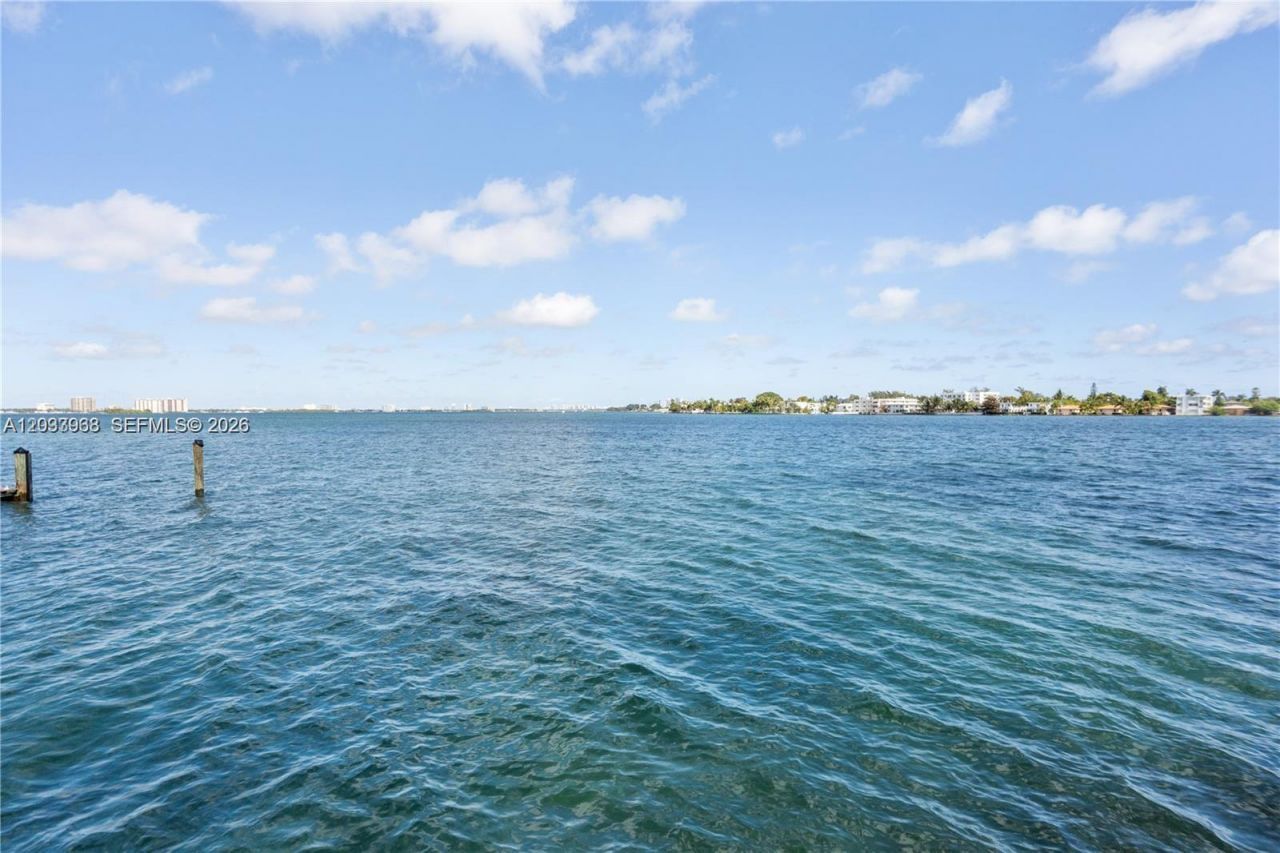 1865 79th Street Cswy , Unit 14K, Miami Beach, FL 33141 Photo
