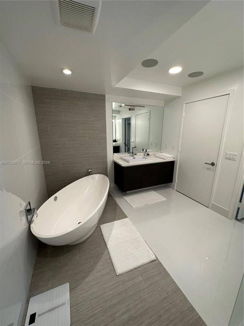 330 Sunny Isles Blvd , Unit 5-2002, Sunny Isles Beach, FL 33160 Photo