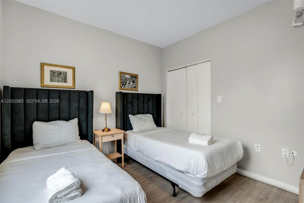 171 NW 158th St , Unit 6, Miami, FL 33169 Photo
