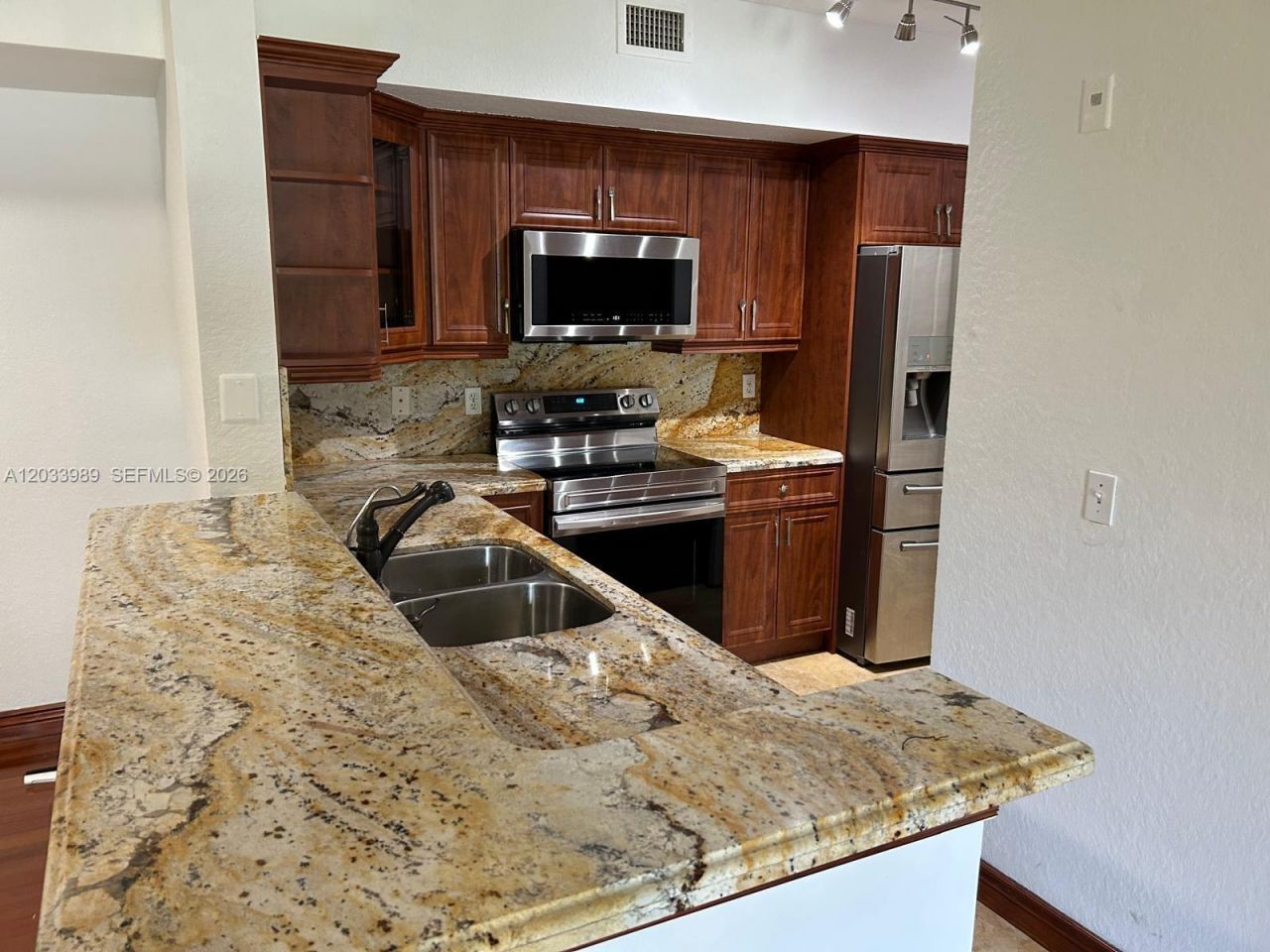 2516 Centergate Dr , Unit 102, Miramar, FL 33025 Photo