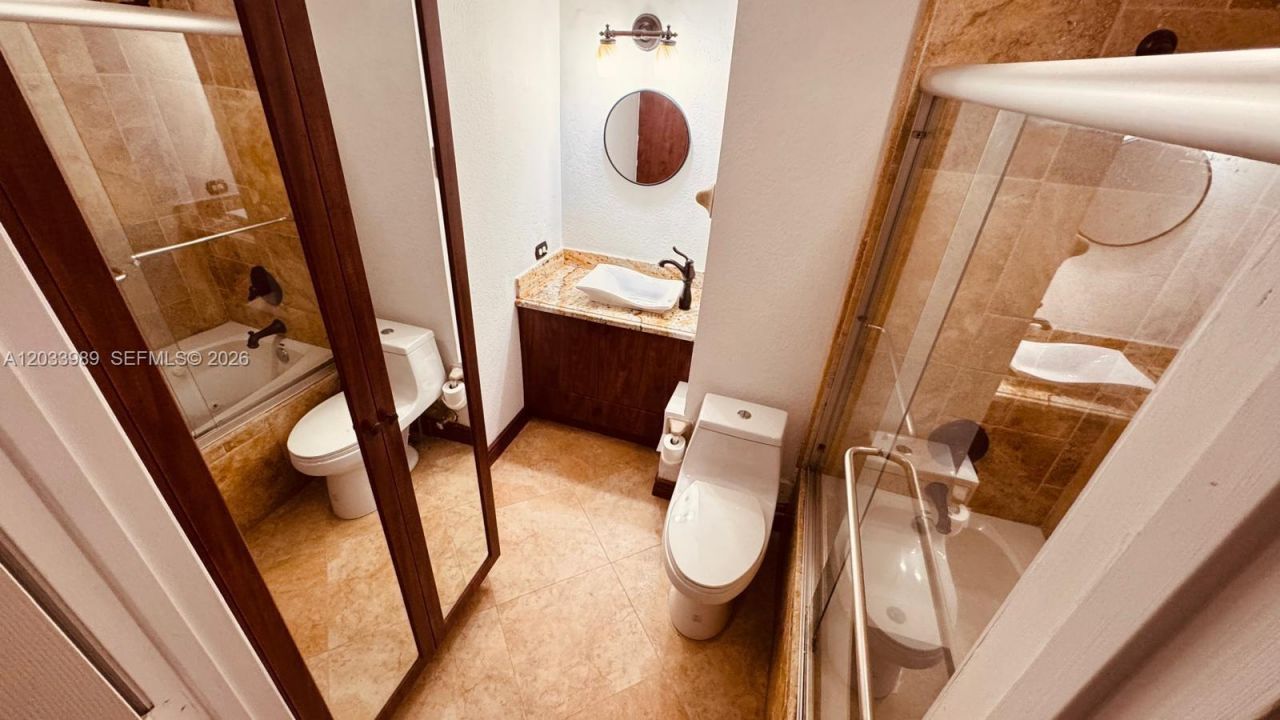 2516 Centergate Dr , Unit 102, Miramar, FL 33025 Photo