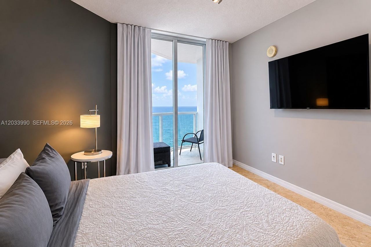 16699 Collins Ave , Unit 2906, Sunny Isles Beach, FL 33160 Photo
