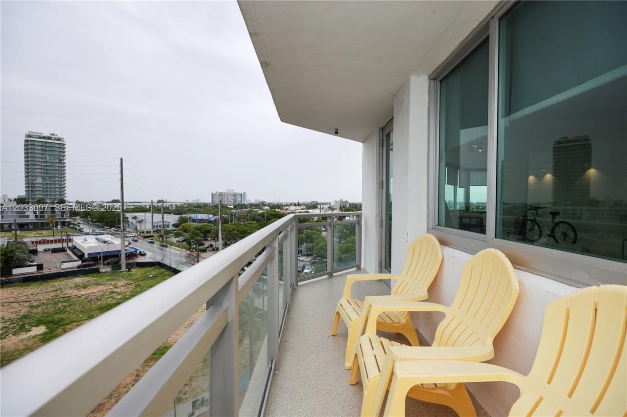 7135 Collins Ave, Unit 735, Miami Beach, FL 33141 Photo