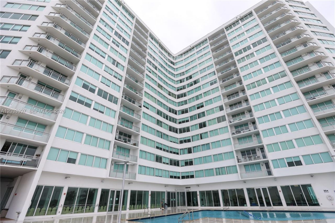 7135 Collins Ave, Unit 735, Miami Beach, FL 33141 Photo