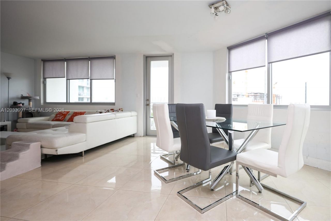 7135 Collins Ave, Unit 735, Miami Beach, FL 33141 Photo