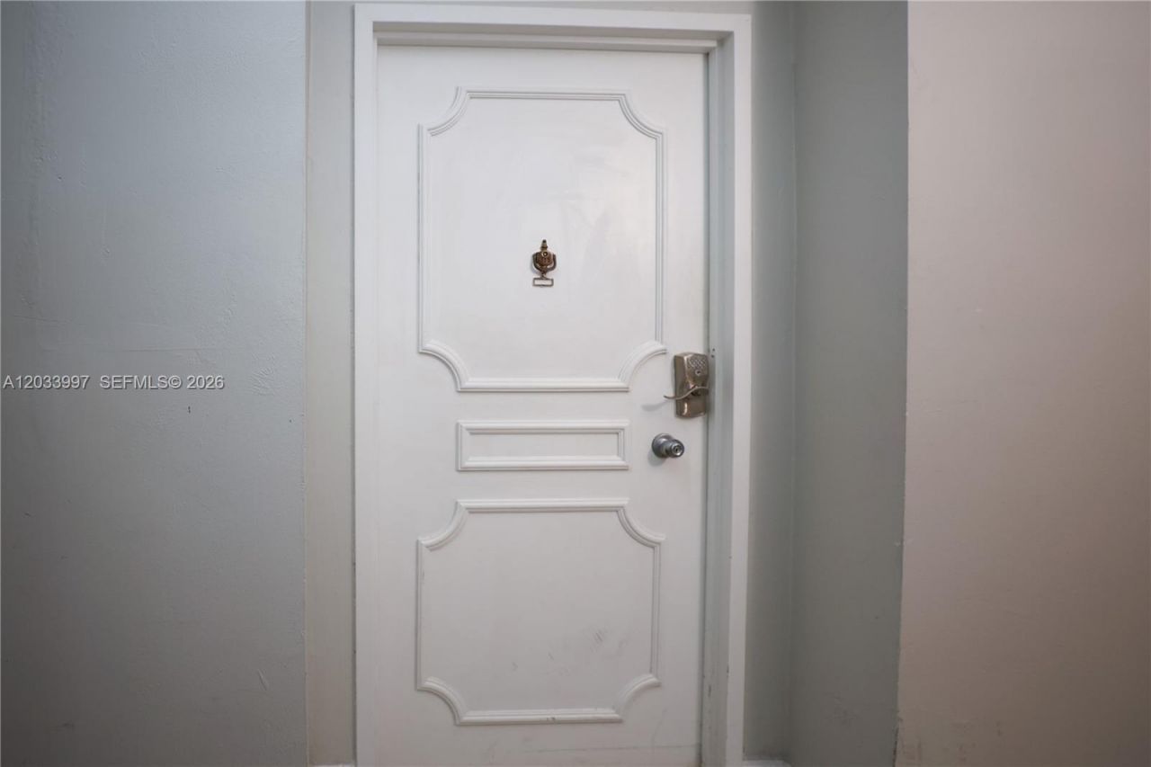 7135 Collins Ave, Unit 735, Miami Beach, FL 33141 Photo