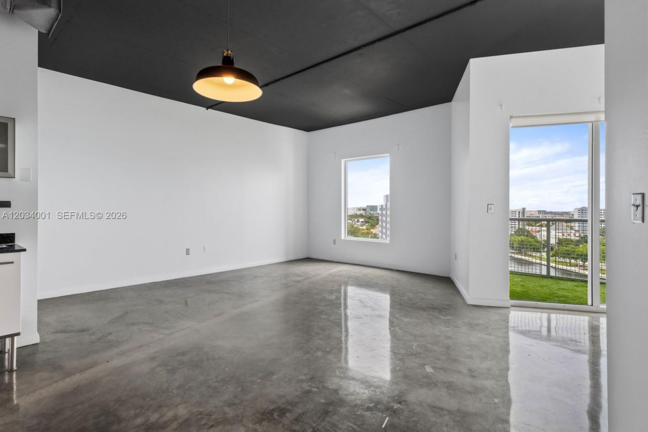 10 SW South River Dr , Unit 1207, Miami, FL 33130 Photo