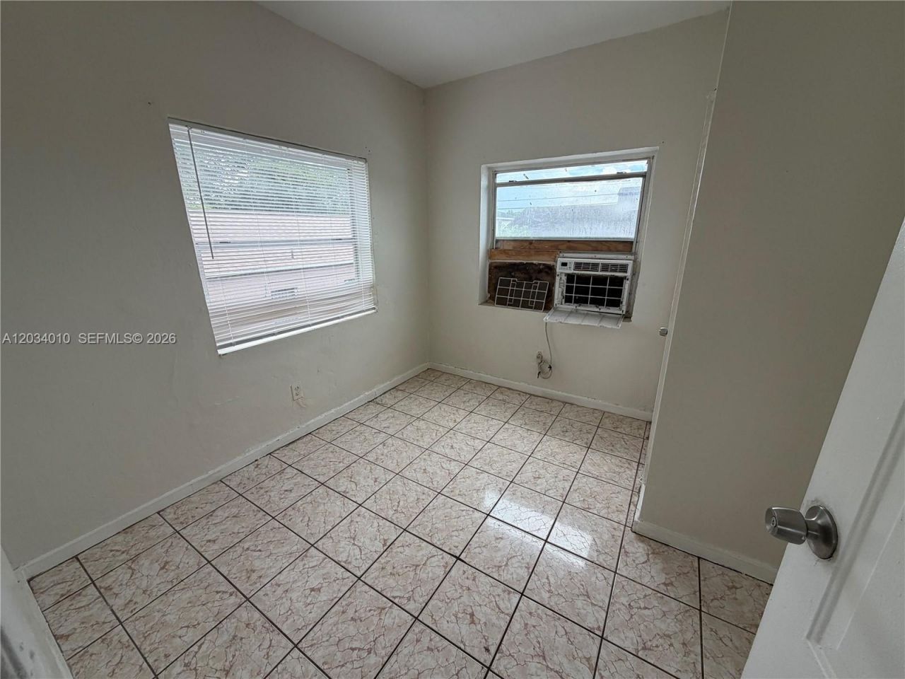 1579 NW 68th St , Unit B, Miami, FL 33147 Photo
