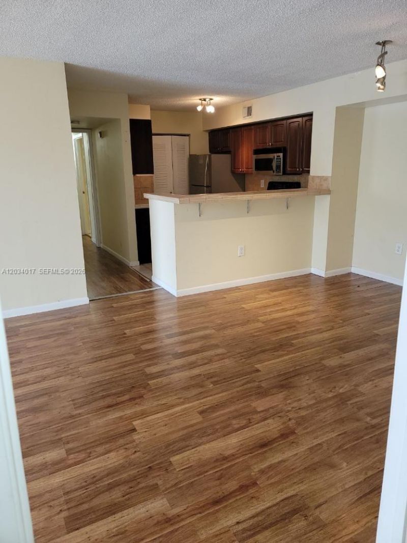 1715 Village Blvd , Unit 107, West Palm Beach, FL 33409 Photo