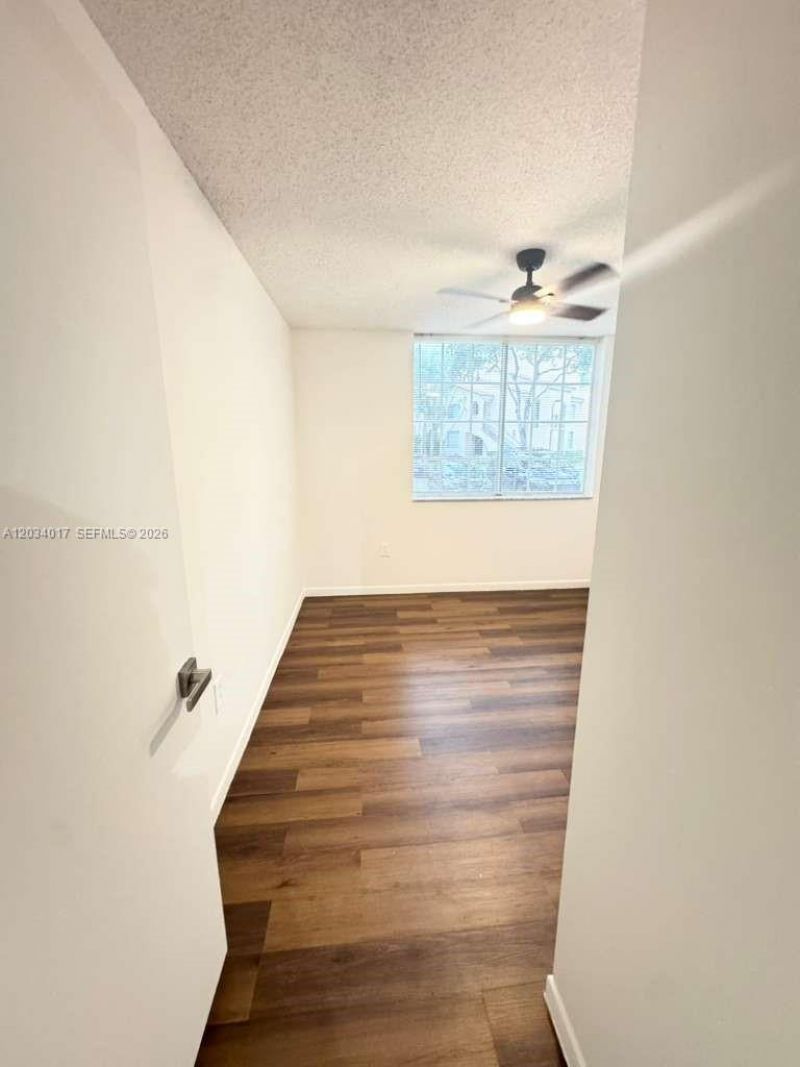1715 Village Blvd, Unit 107, West Palm Beach, FL 33409 Photo