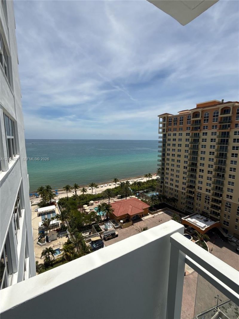 2030 S Ocean Dr, Unit 1511, Hallandale Beach, FL 33009 Photo