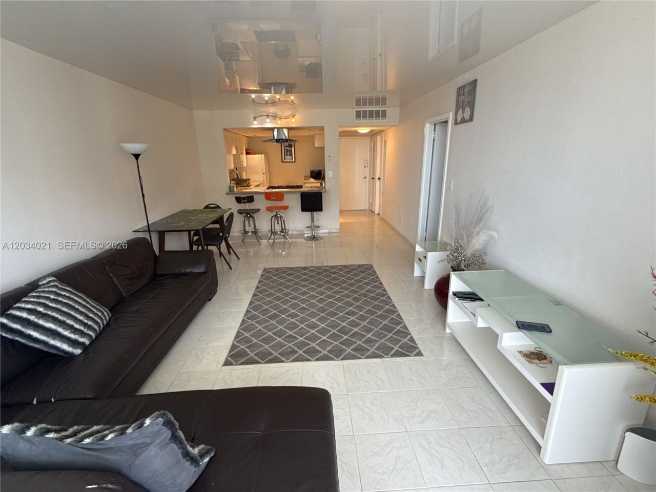 2030 S Ocean Dr, Unit 1511, Hallandale Beach, FL 33009 Photo