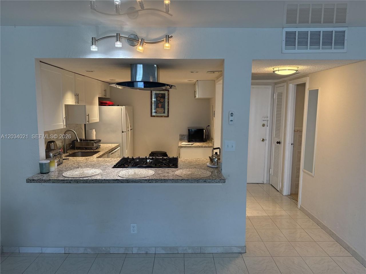 2030 S Ocean Dr , Unit 1511, Hallandale Beach, FL 33009 Photo