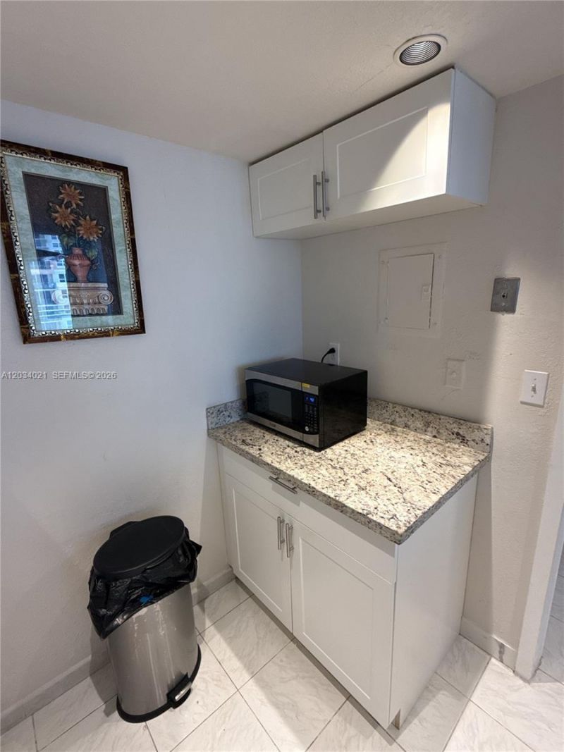 2030 S Ocean Dr, Unit 1511, Hallandale Beach, FL 33009 Photo