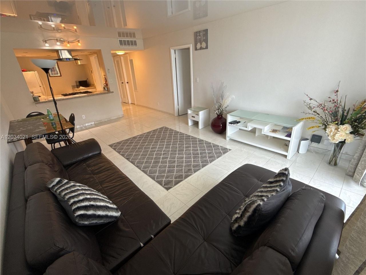 2030 S Ocean Dr , Unit 1511, Hallandale Beach, FL 33009 Photo