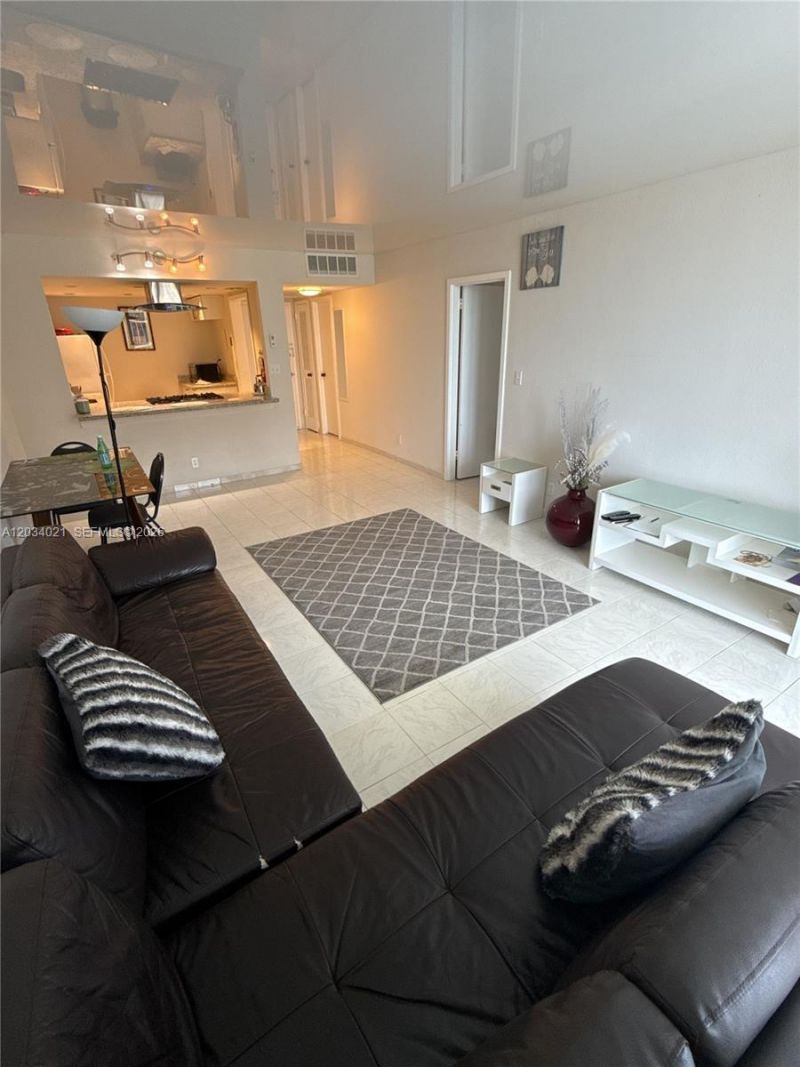 2030 S Ocean Dr , Unit 1511, Hallandale Beach, FL 33009 Photo