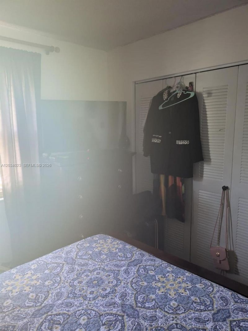 950 SW 95th Ter , Pembroke Pines, FL 33025 Photo