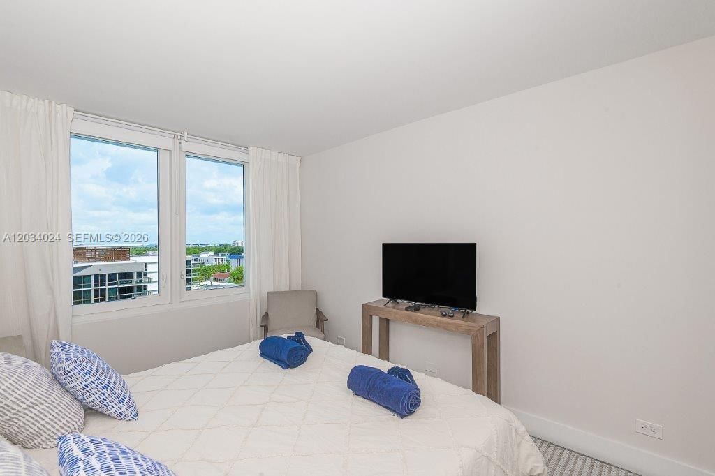 2301 Collins Ave , Unit 926, Miami Beach, FL 33139 Photo