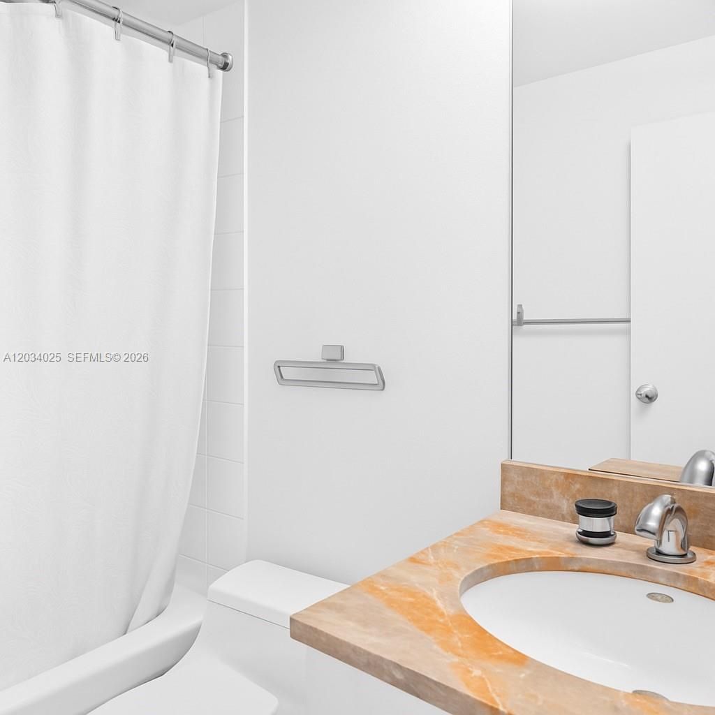 888 Brickell Key , Unit 2510, Miami, FL 33131 Photo
