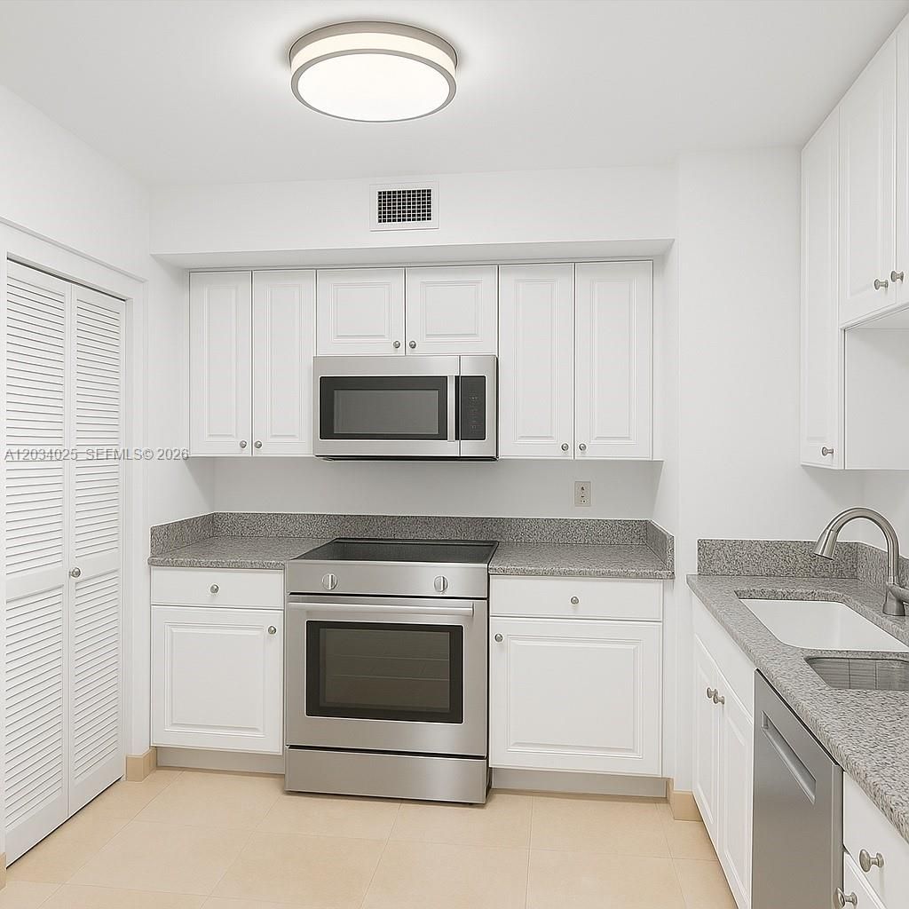 888 Brickell Key , Unit 2510, Miami, FL 33131 Photo
