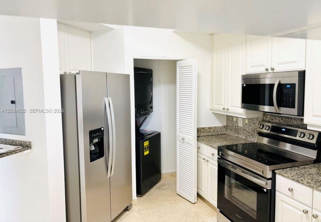 888 Brickell Key , Unit 2510, Miami, FL 33131 Photo