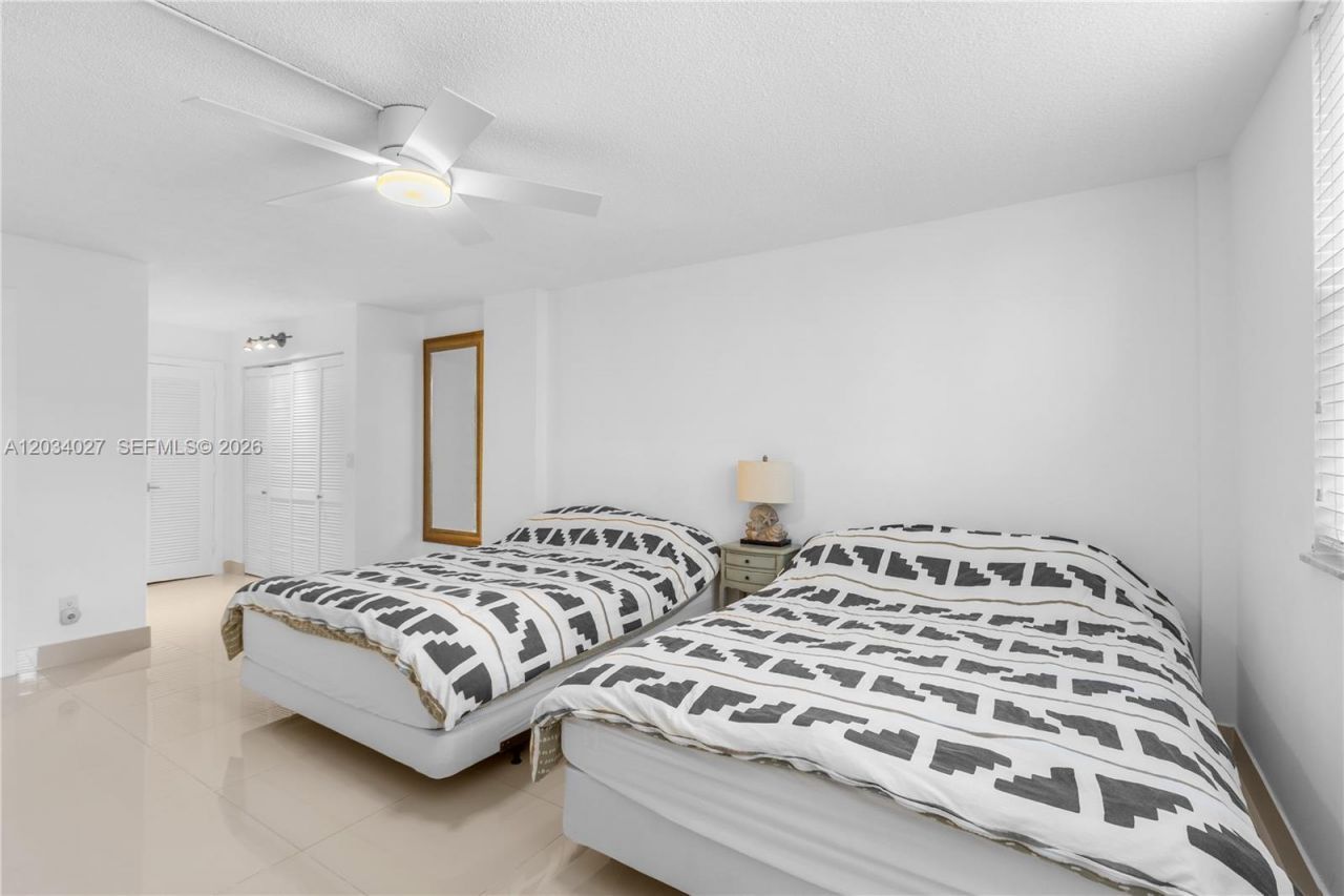 1849 S Ocean Dr , Unit 212, Hallandale Beach, FL 33009 Photo